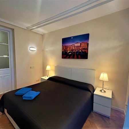 Madrid, C. Mayor Екстериор снимка